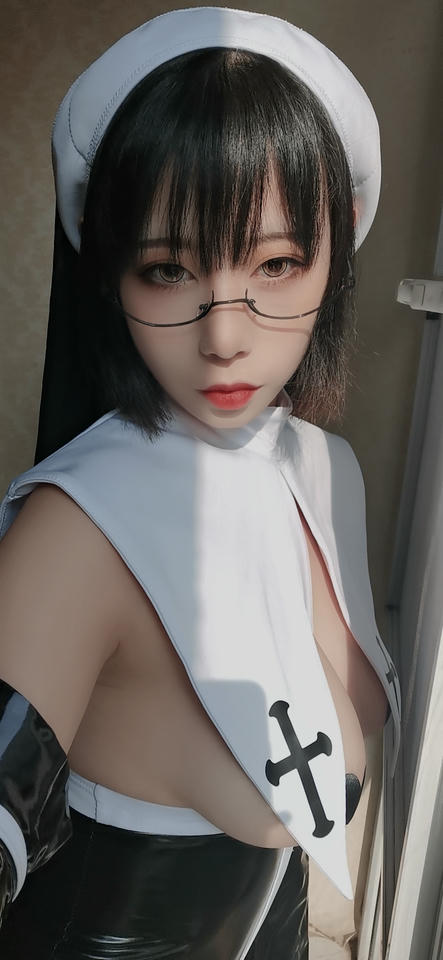 奈汐酱nice NO.006 7号本 修女 [41P7V-75MB]_第2集