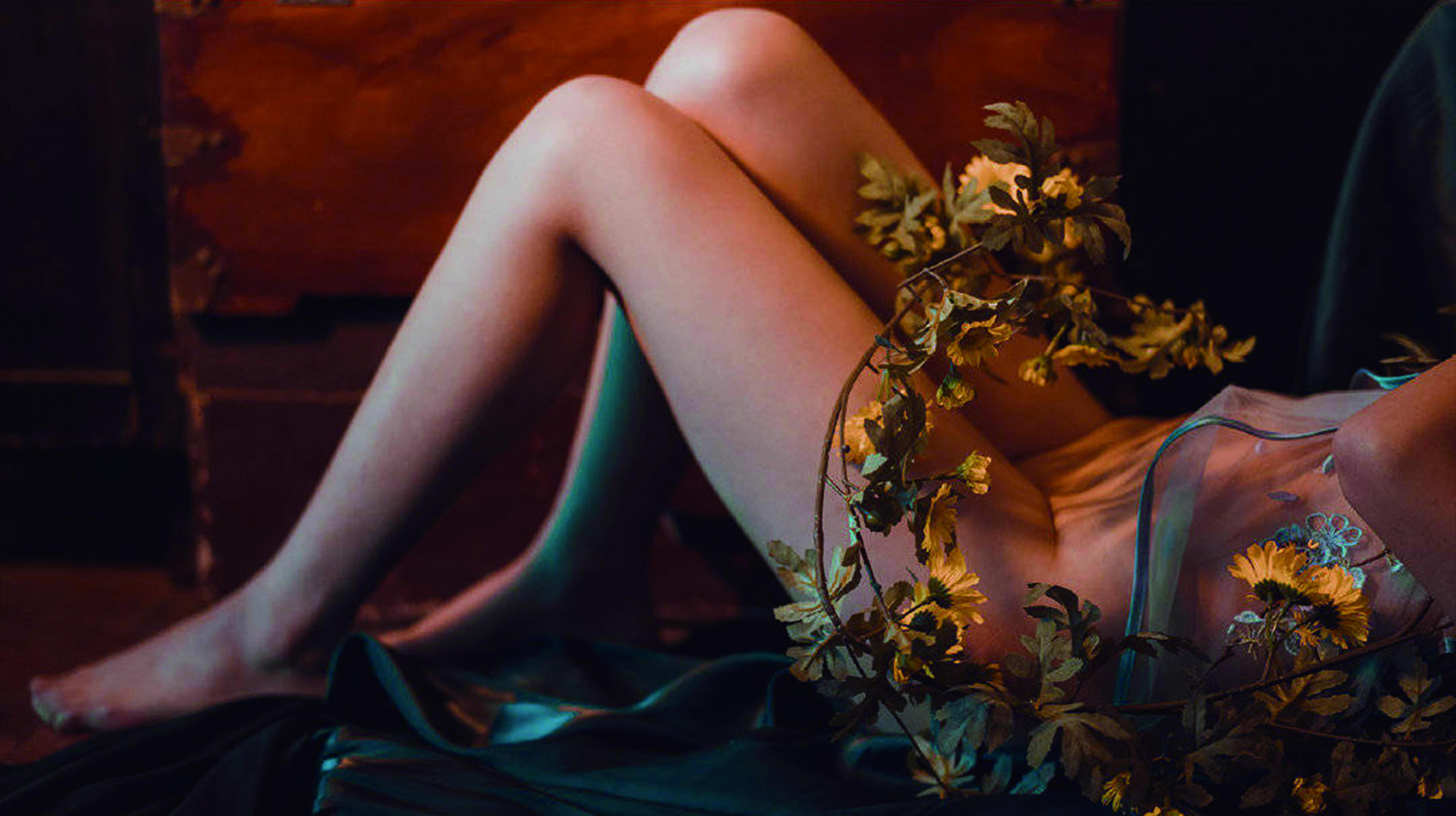 奈汐酱nice NO.008 小雏菊 [18P-125MB]_第1集