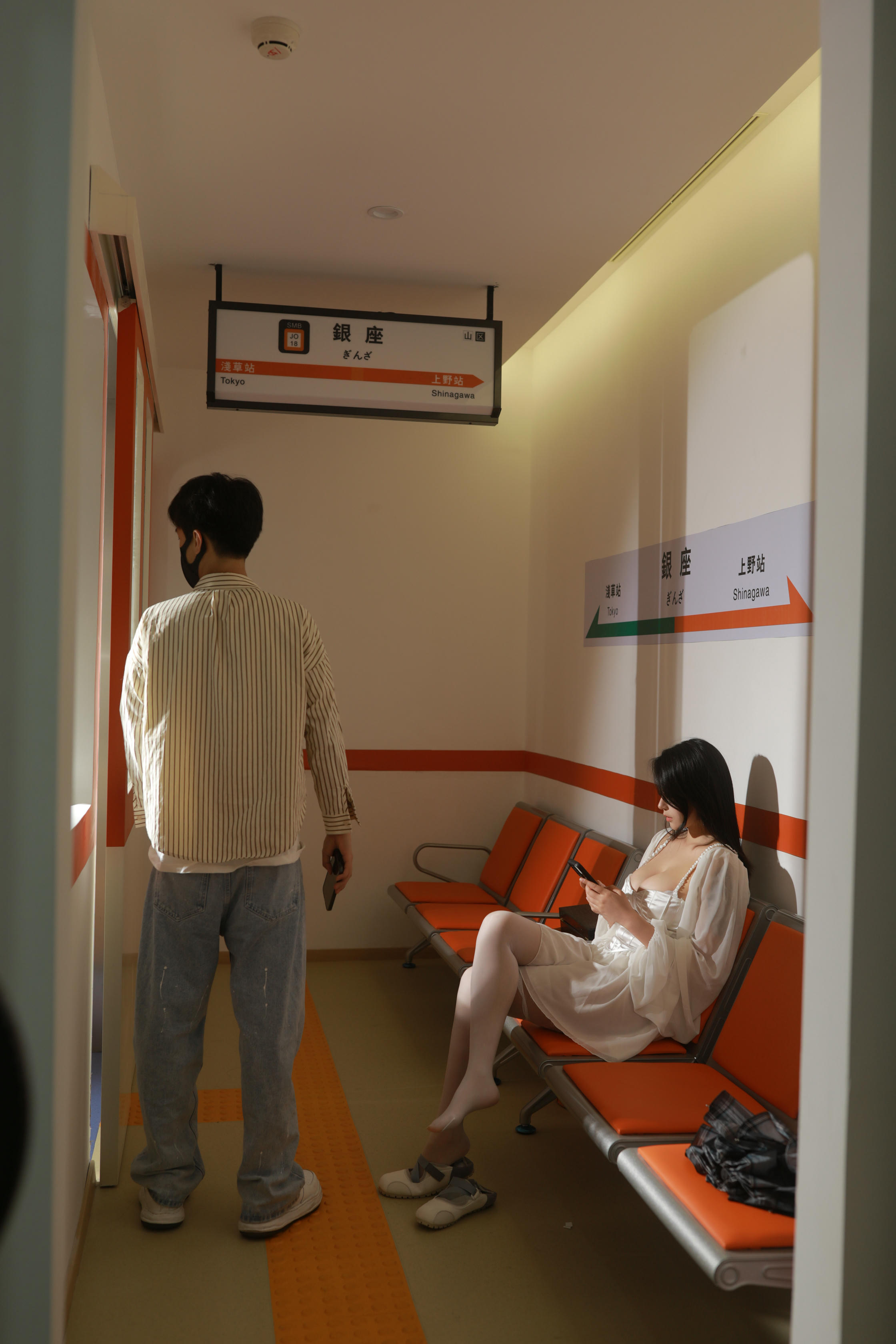 奈汐酱nice NO.095 电车[75P 1V 831.4M]_第1集