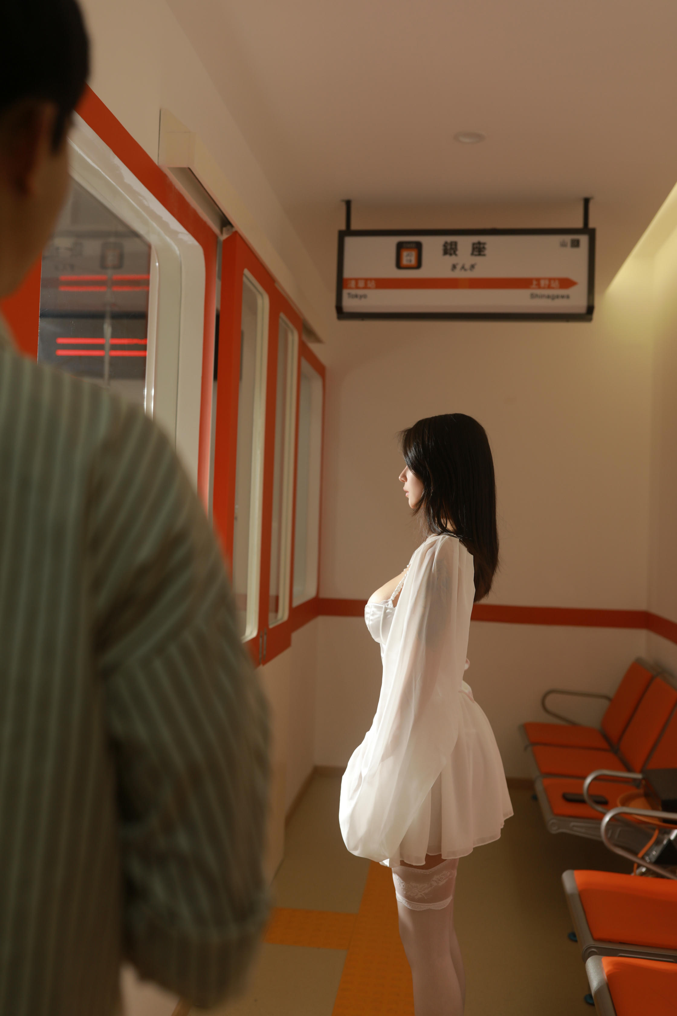 奈汐酱nice NO.095 电车[75P 1V 831.4M]_第1集