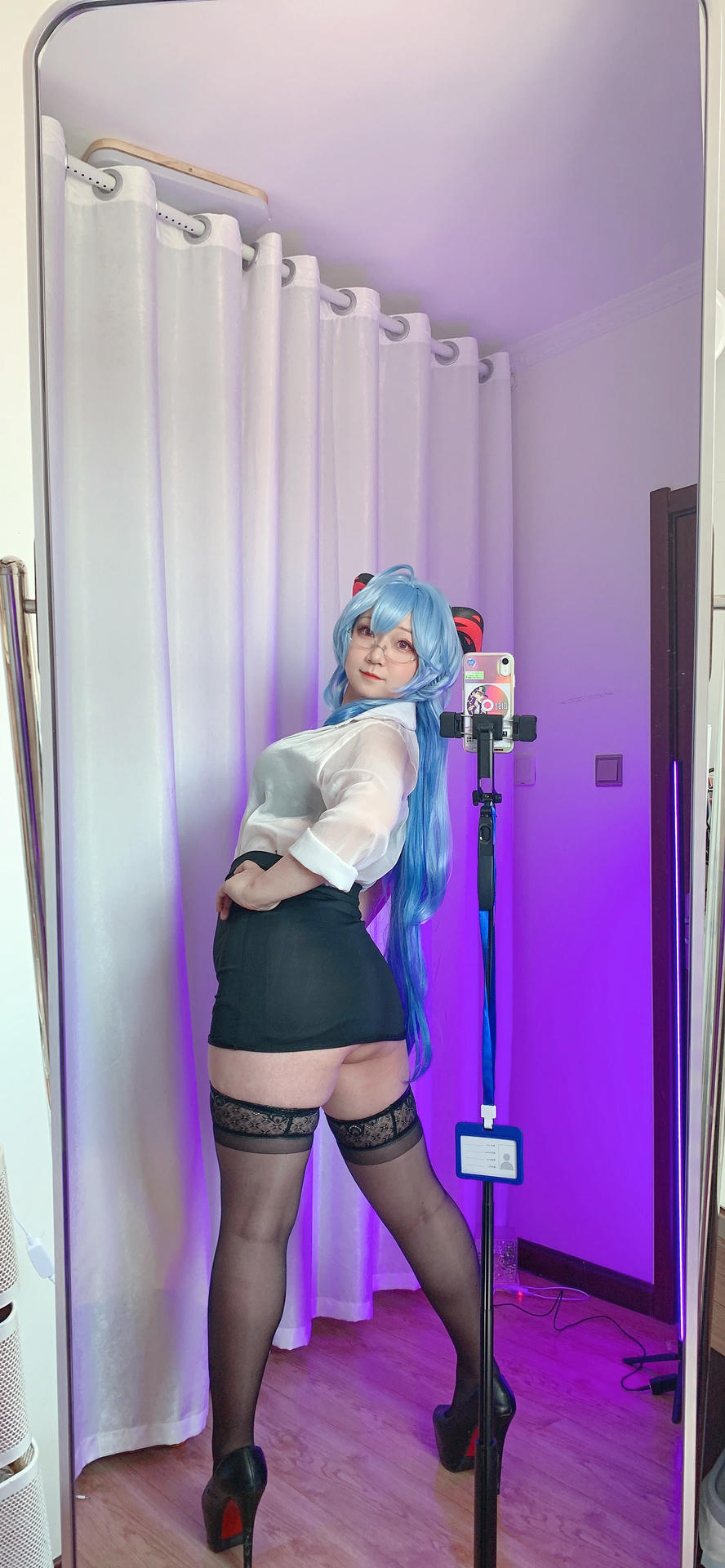 欧翼翼-5.10甘雨秘书_第1集