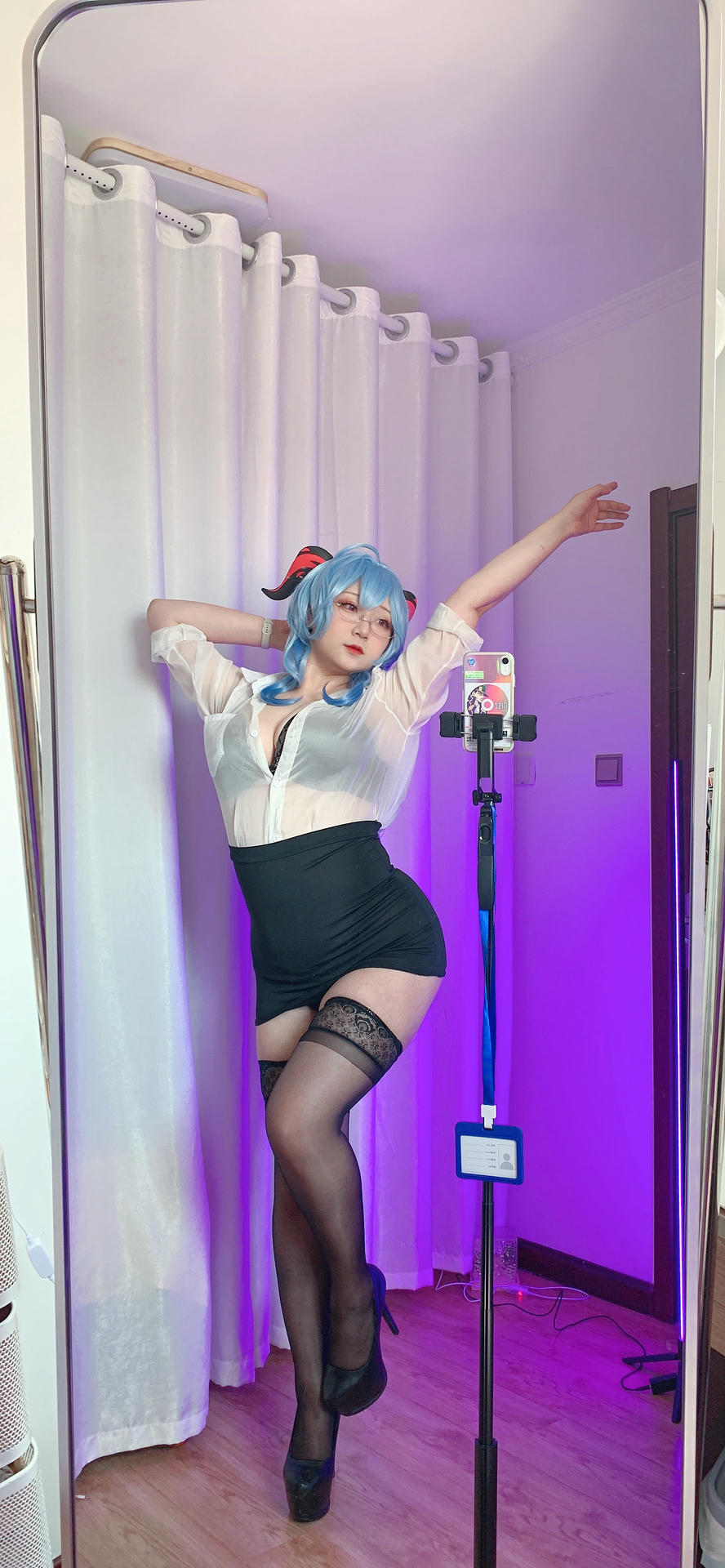 欧翼翼-欧翼翼甘雨-P_第1集