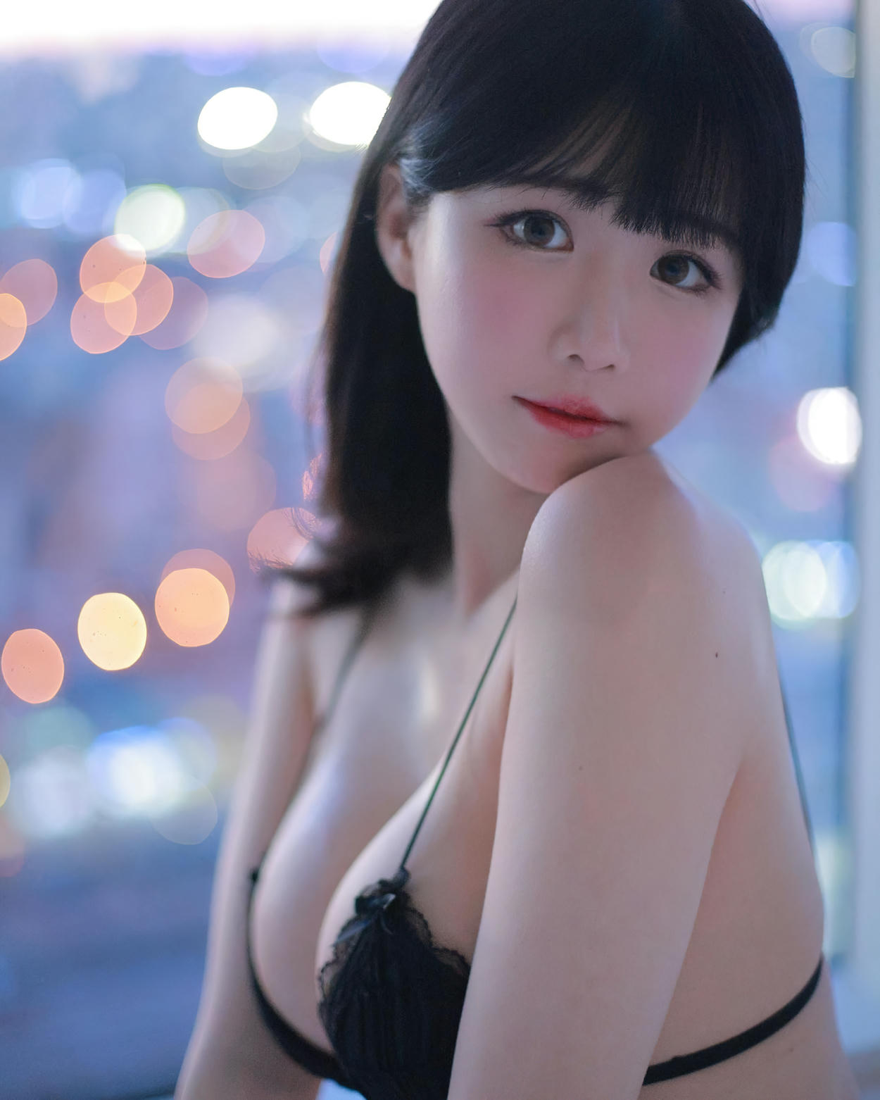 韩国美女-Patreon NO.023 Addielyn (에디린) Night View of Addielyn Dec 2021 [51P+1V-652MB]_第3集