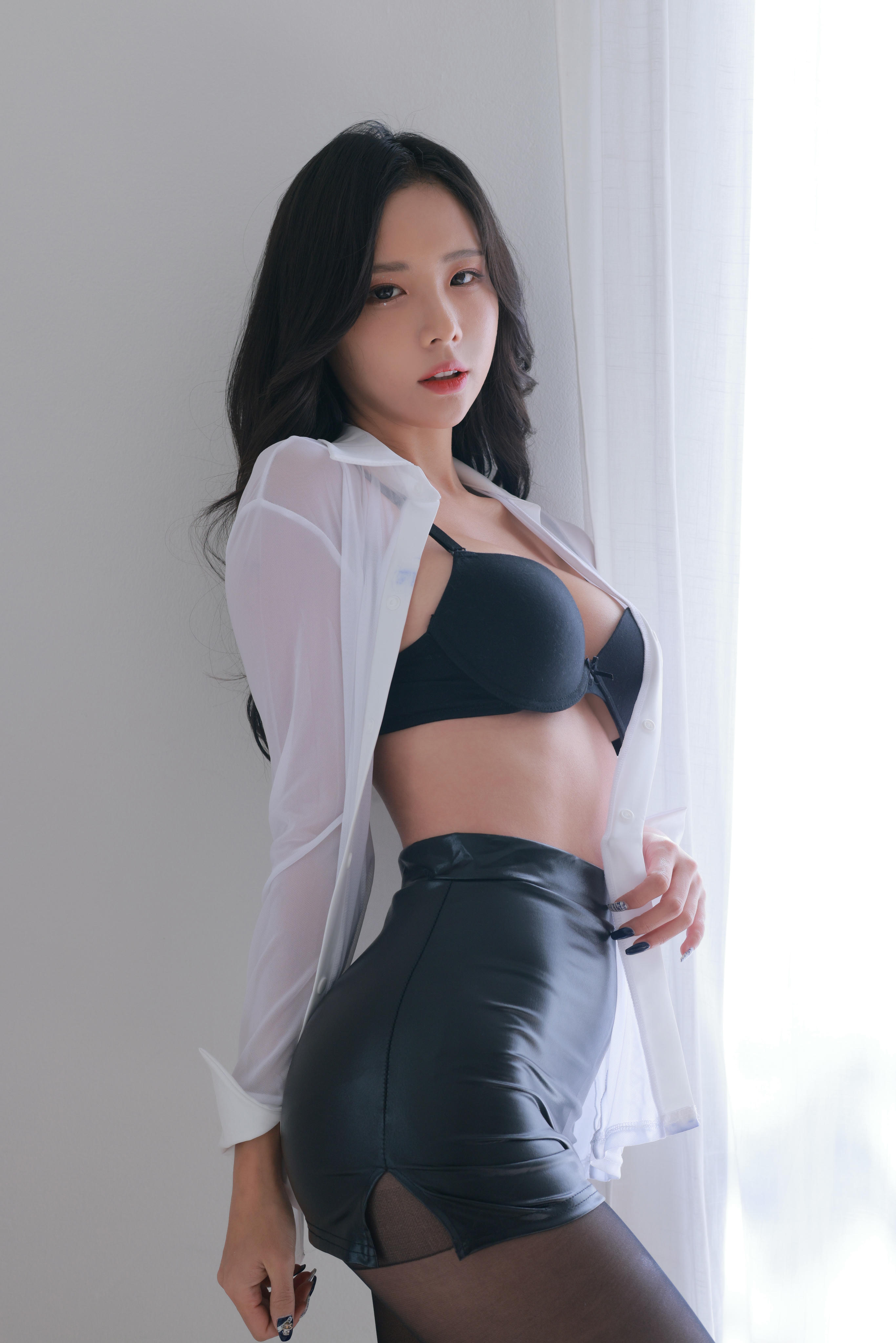 韩国美女-Patreon NO.027  VVVIP At the Office [13P+2V-425MB]_第1集