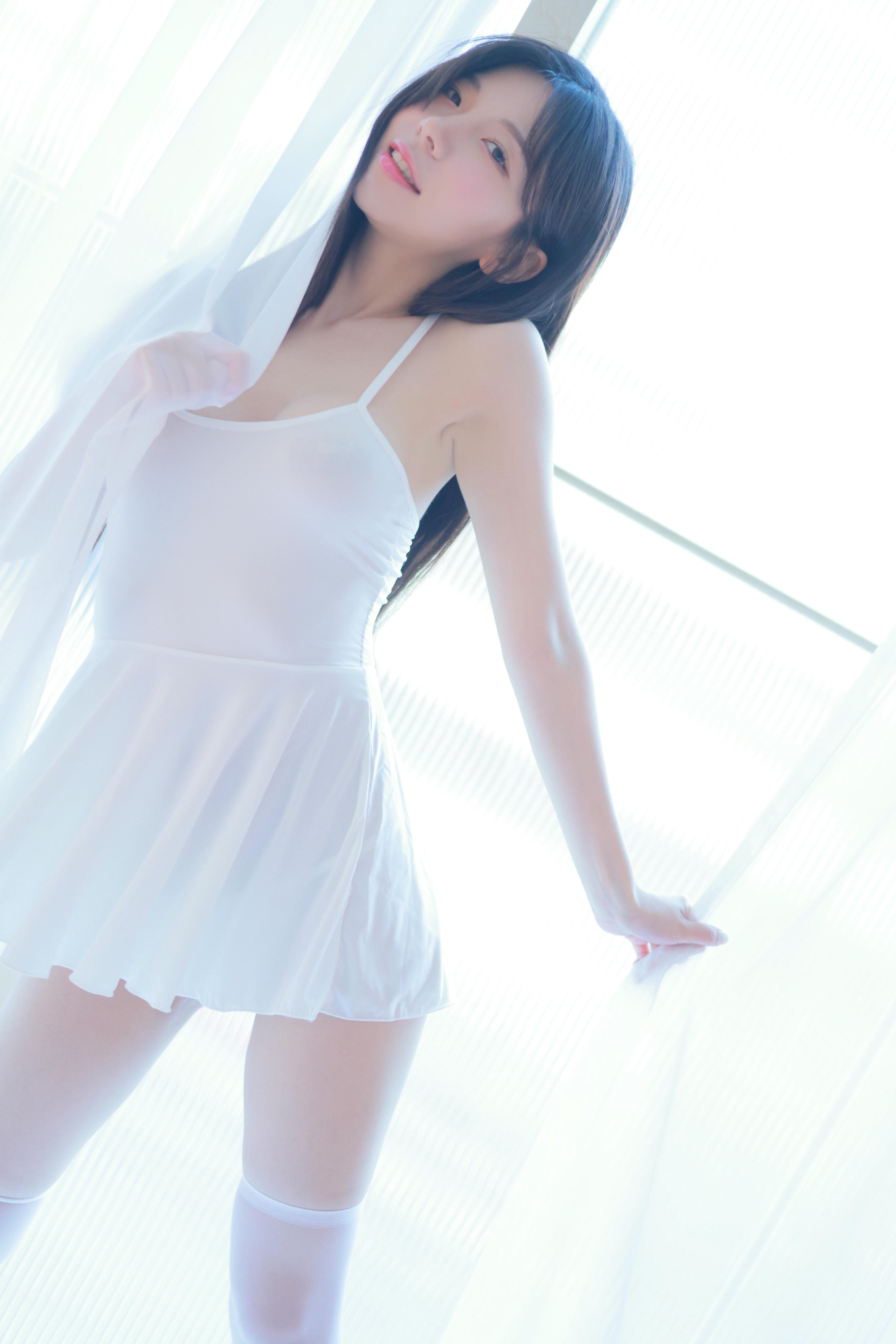 韩国美女-Patreon NO.038 leeesovely (李素英) 2023四月刊 04 [79P+11V／3.77GB]_第2集