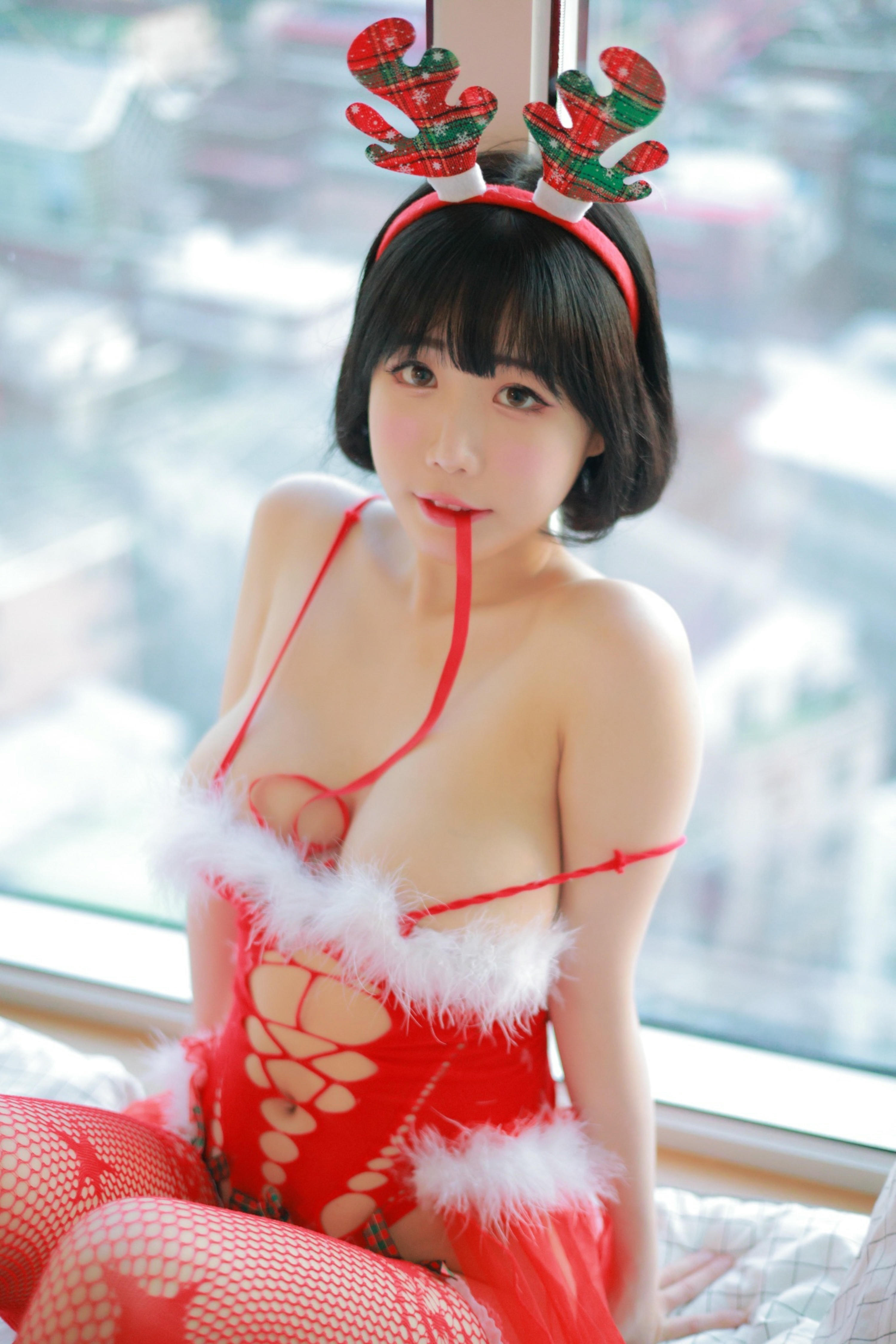 韩国美女-Patreon NO.002 Addielyn (에디린) - X'mas Dec 2021 [79P6V 1.31GB]_第3集