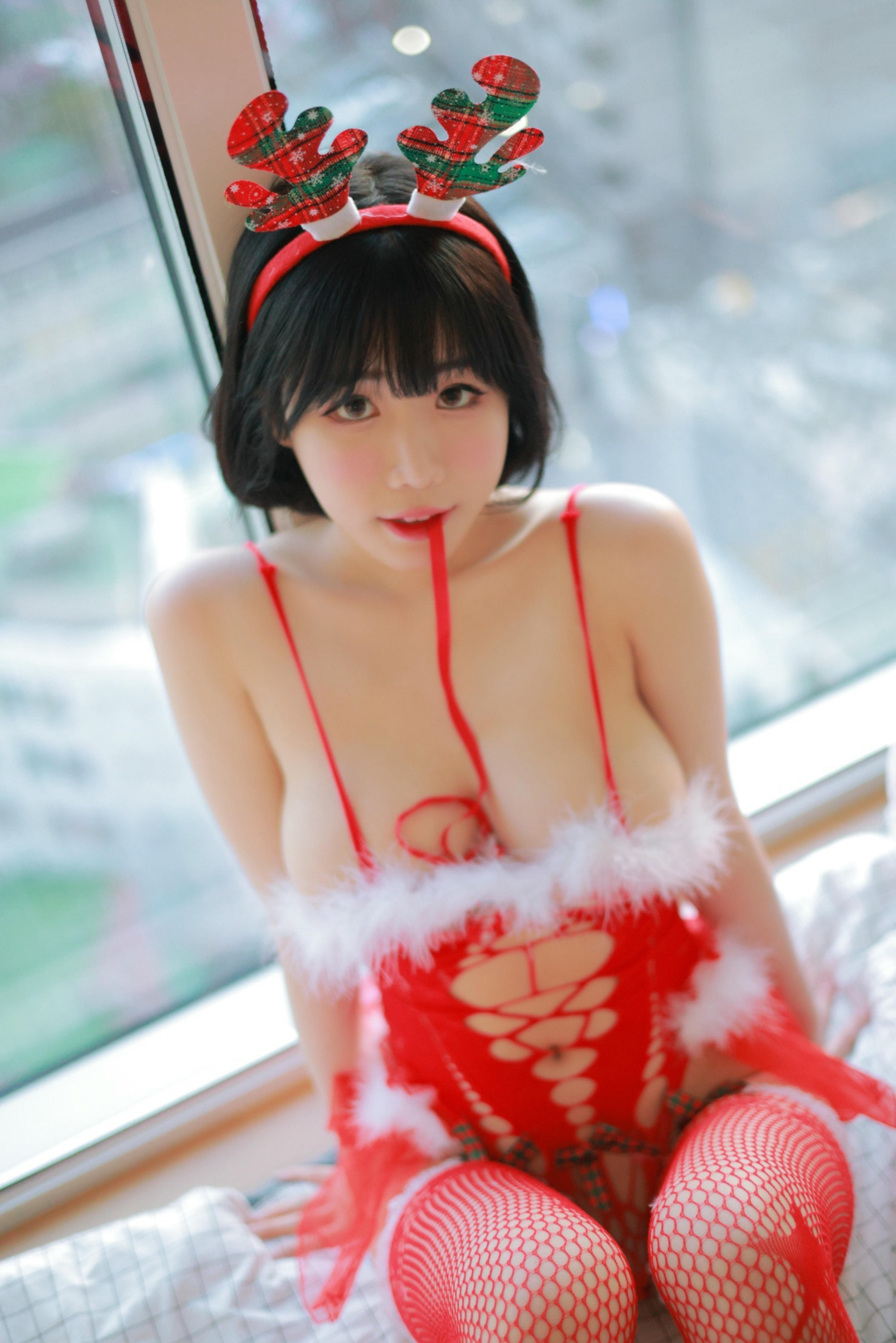 韩国美女-Patreon NO.002 Addielyn (에디린) - X'mas Dec 2021 [79P6V 1.31GB]_第3集