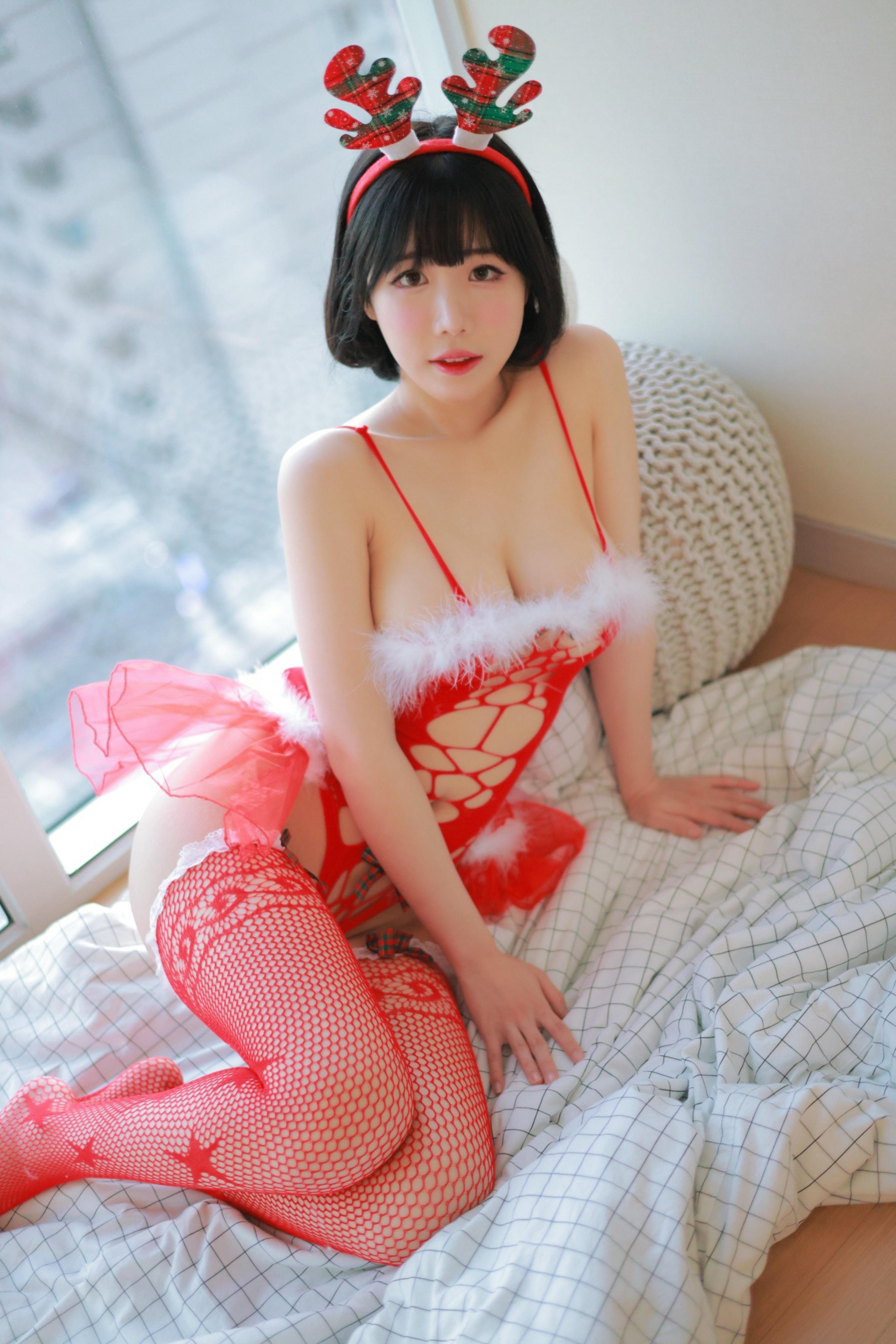 韩国美女-Patreon NO.002 Addielyn (에디린) - X'mas Dec 2021 [79P6V 1.31GB]_第3集