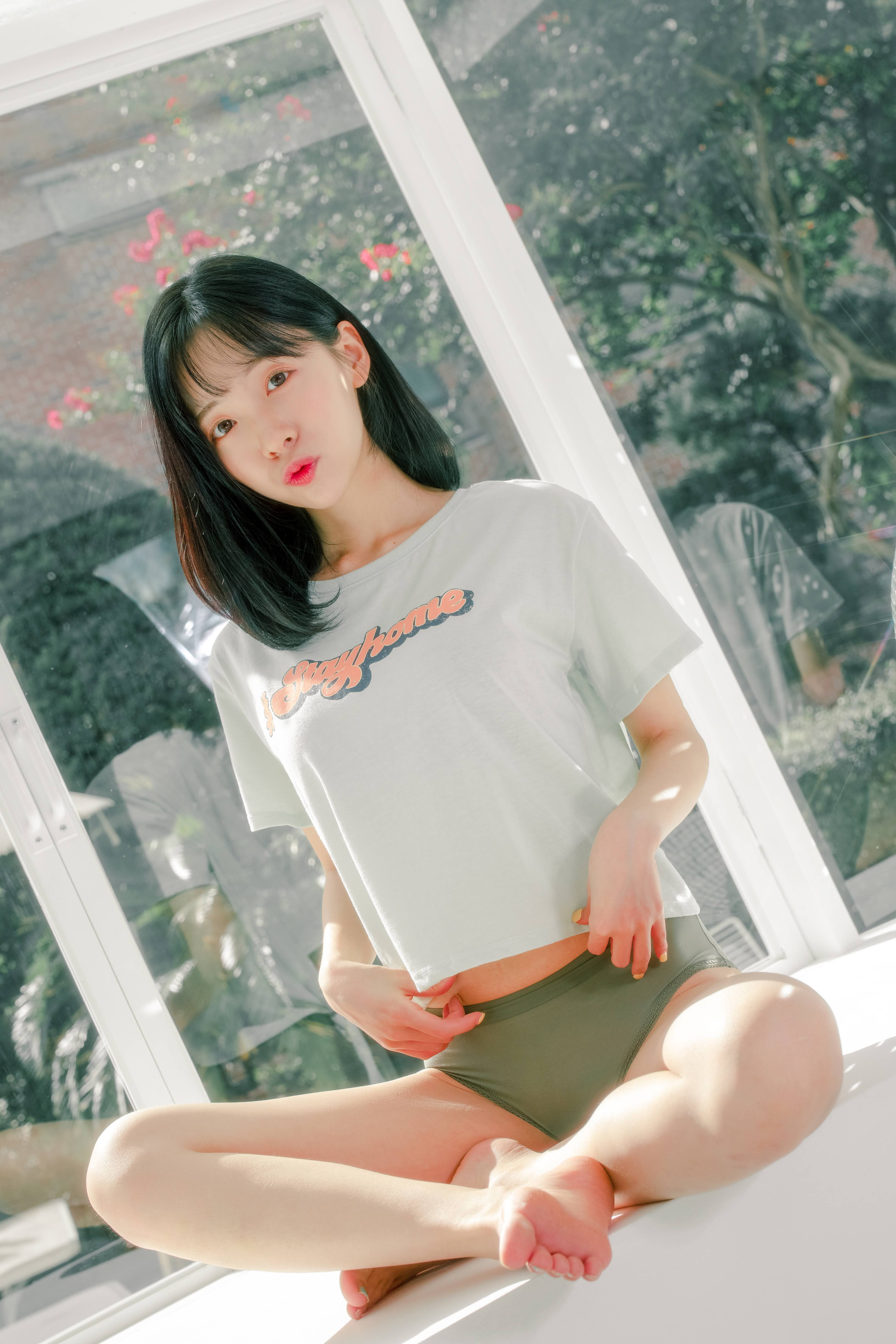 韩国美女-Patreon NO.053 Sovely Happy Birthday OCTOBER.18[170P+1V／154MB]_第1集