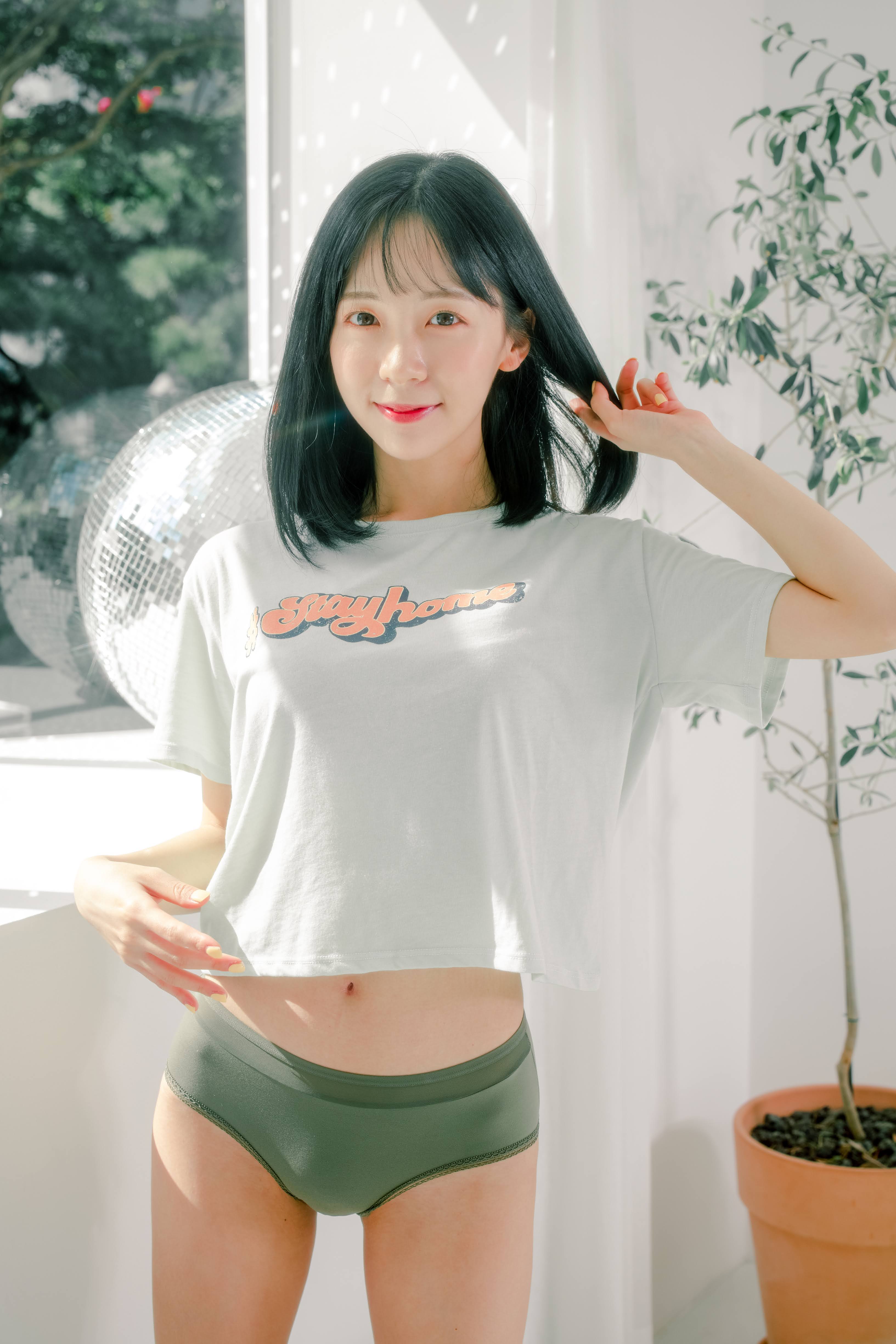 韩国美女-Patreon NO.053 Sovely Happy Birthday OCTOBER.18[170P+1V／154MB]_第1集