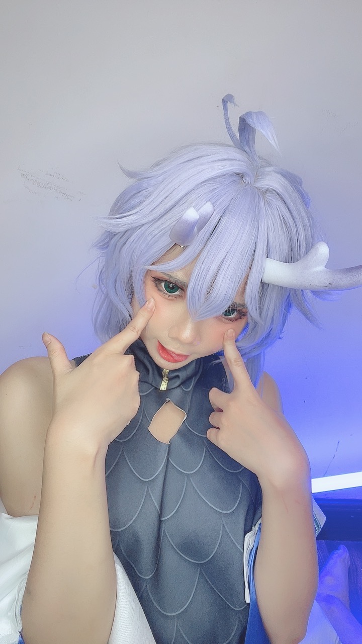 越南coser-PoppaChan NO.010 Bailu[155P-12V-457.8M]_第6集