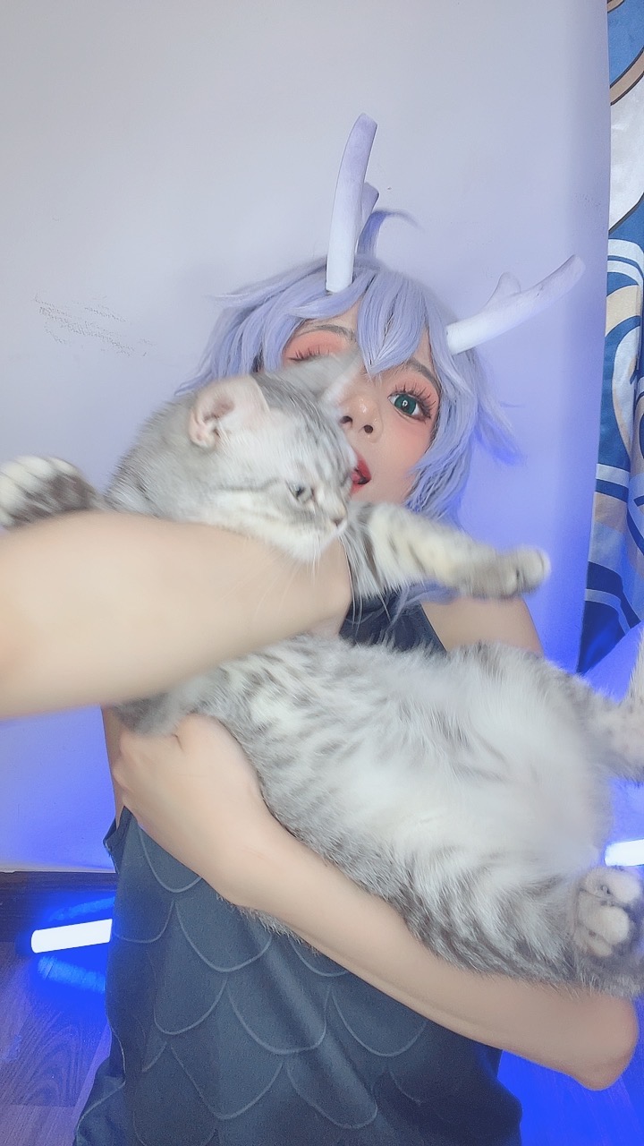 越南coser-PoppaChan NO.010 Bailu[155P-12V-457.8M]_第6集