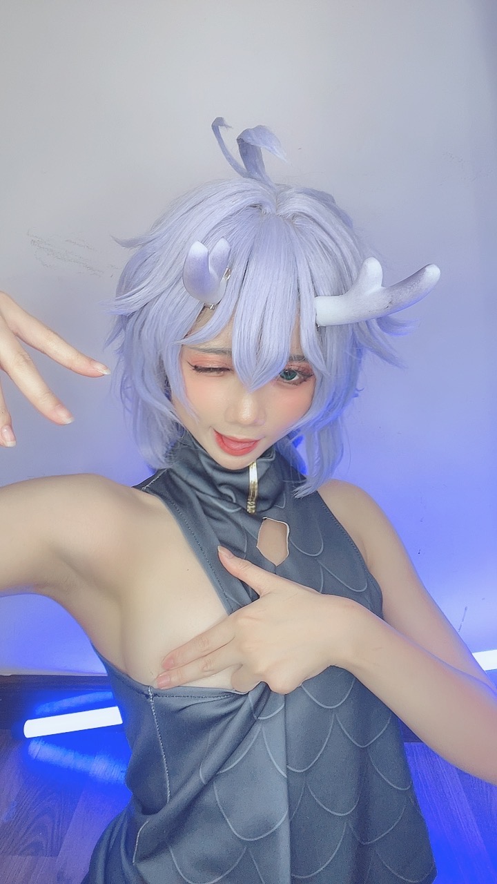 越南coser-PoppaChan NO.010 Bailu[155P-12V-457.8M]_第6集