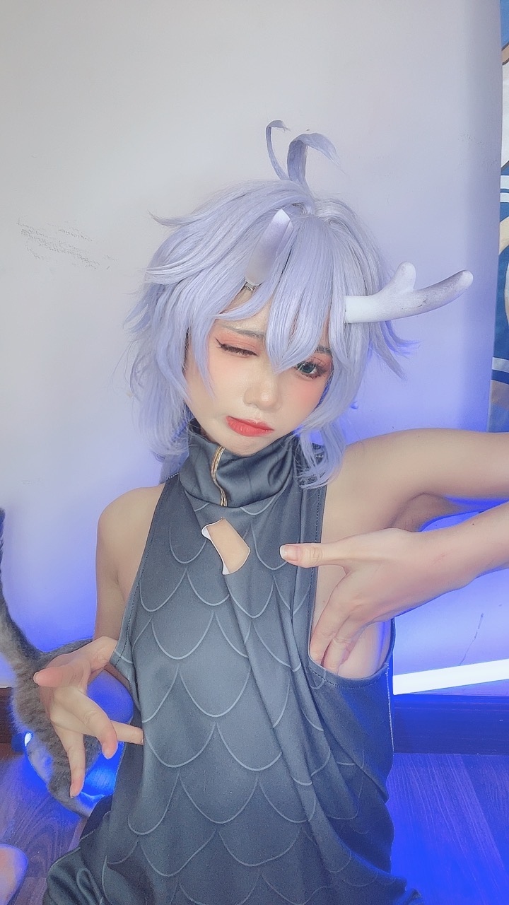 越南coser-PoppaChan NO.010 Bailu[155P-12V-457.8M]_第6集