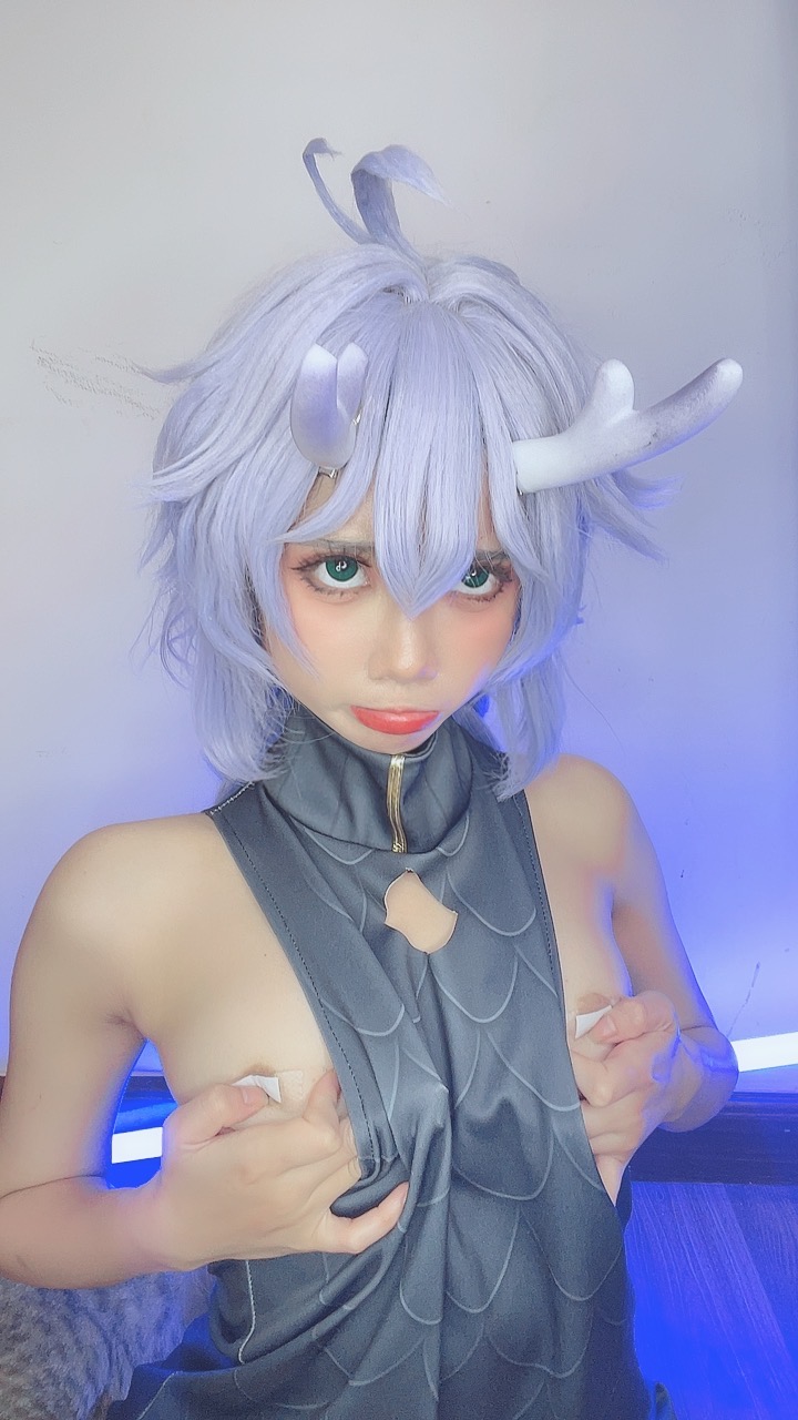 越南coser-PoppaChan NO.010 Bailu[155P-12V-457.8M]_第6集
