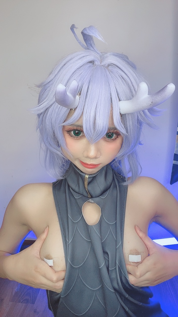 越南coser-PoppaChan NO.010 Bailu[155P-12V-457.8M]_第7集