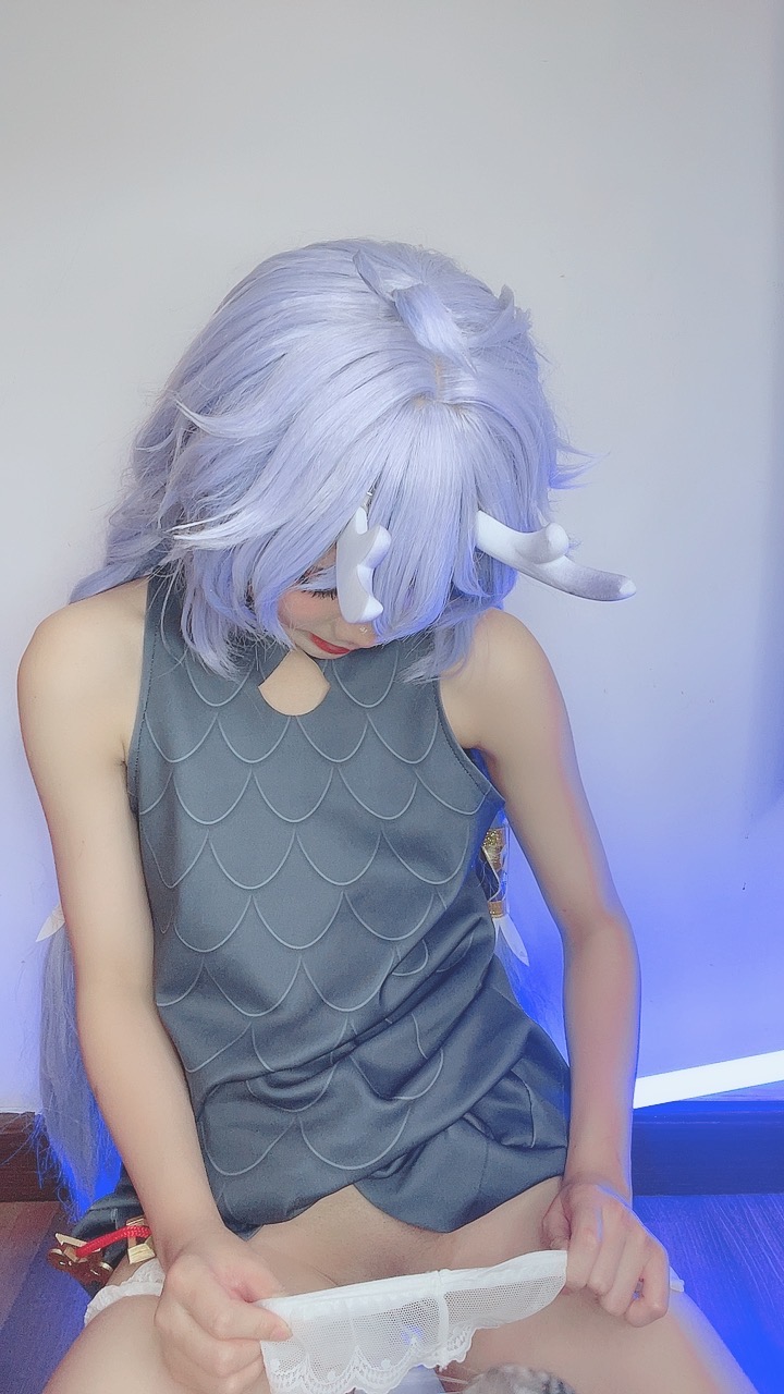 越南coser-PoppaChan NO.010 Bailu[155P-12V-457.8M]_第8集
