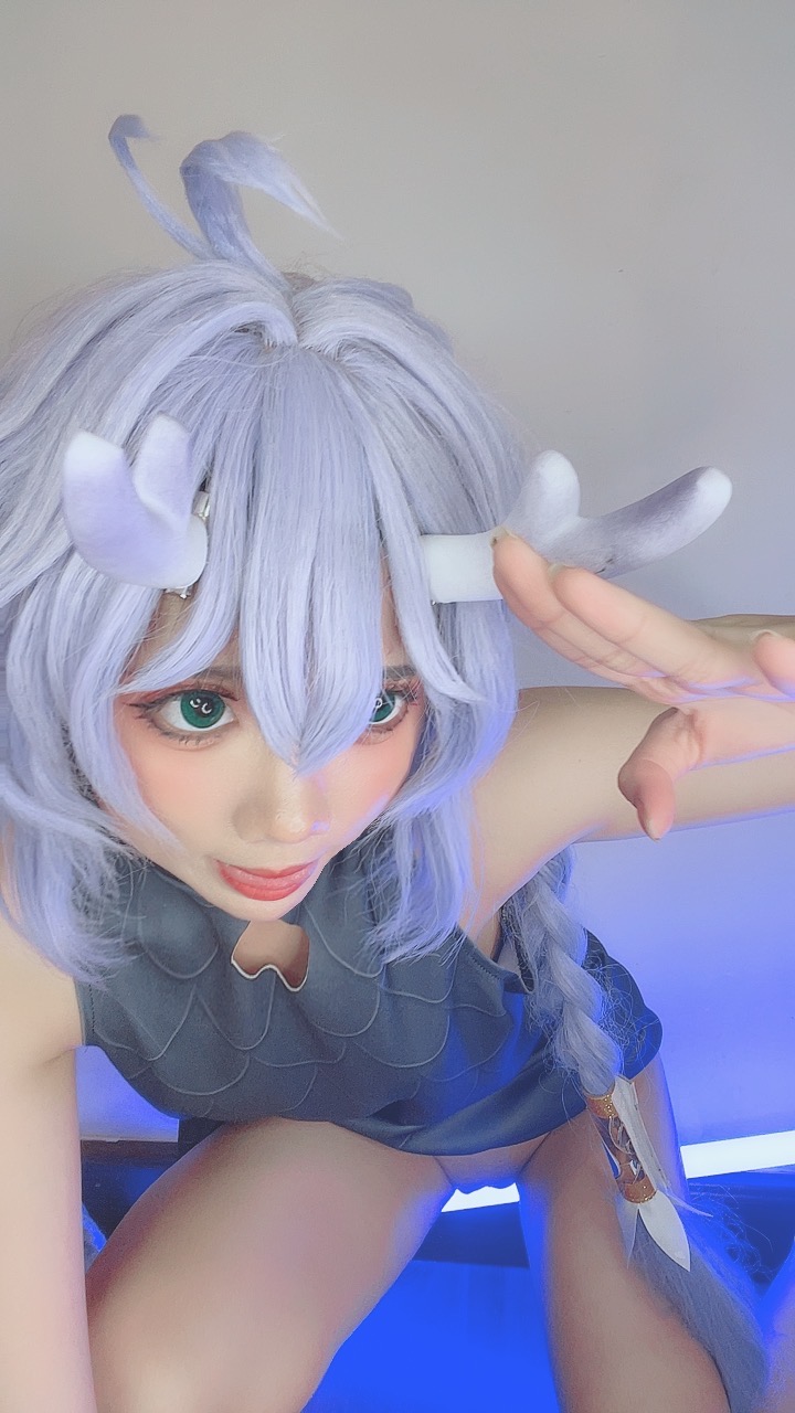 越南coser-PoppaChan NO.010 Bailu[155P-12V-457.8M]_第8集