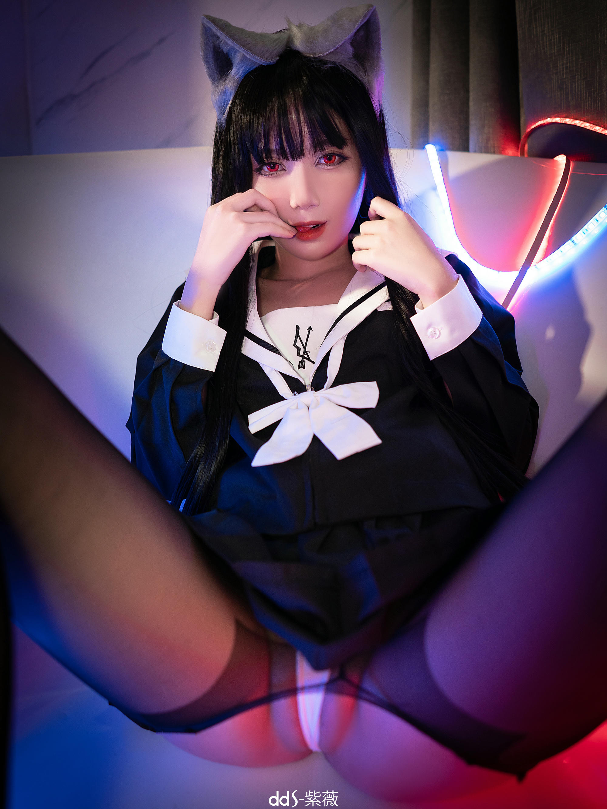 越南coser-PoppaChan NO.019 Naughty Cat [20P+2V／293MB]_第1集