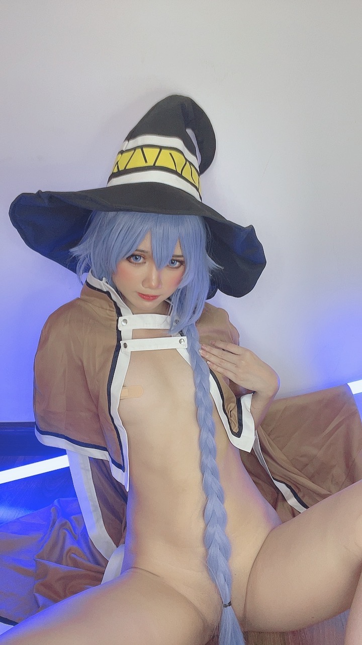 越南coser-PoppaChan NO.003 Roxy[147P-466.9M]_第6集
