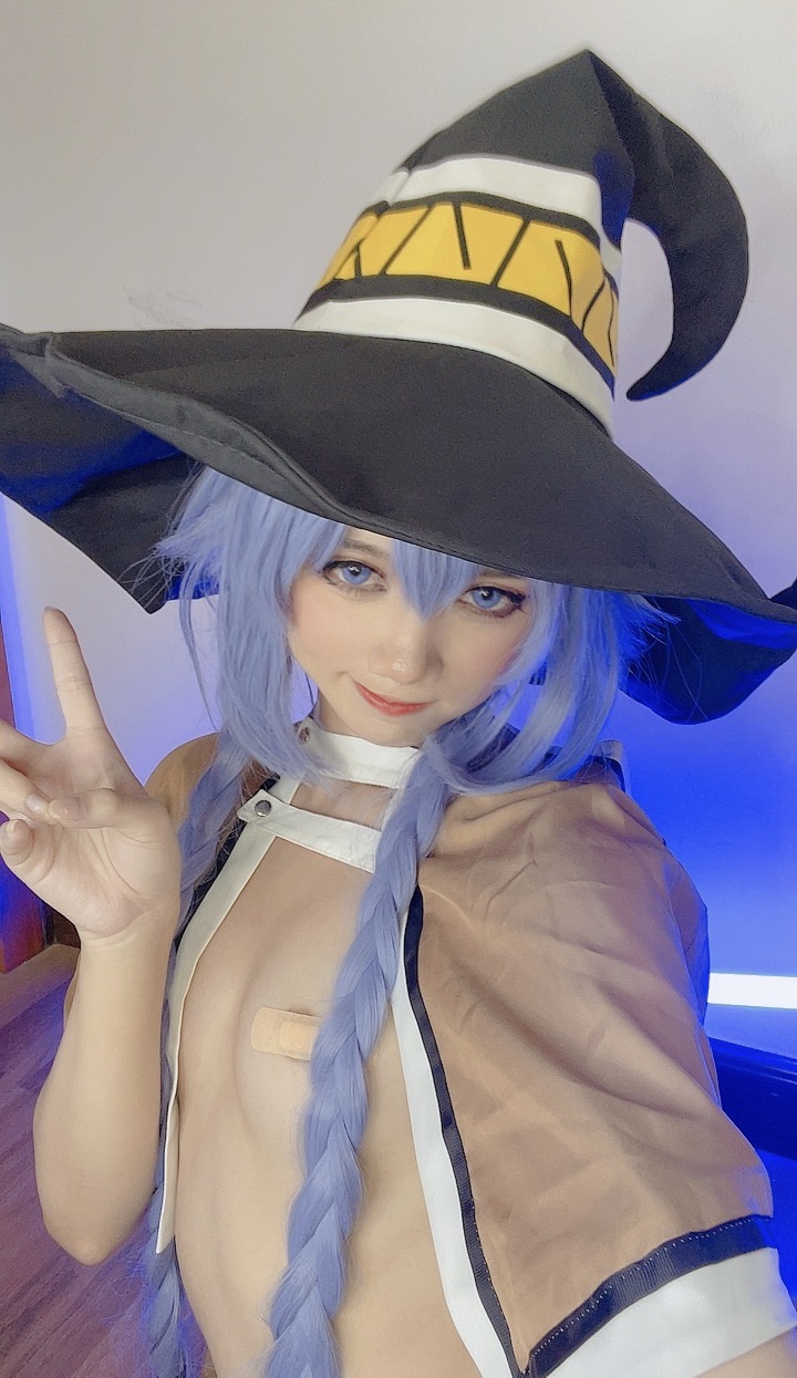 越南coser-PoppaChan NO.003 Roxy[147P-466.9M]_第7集