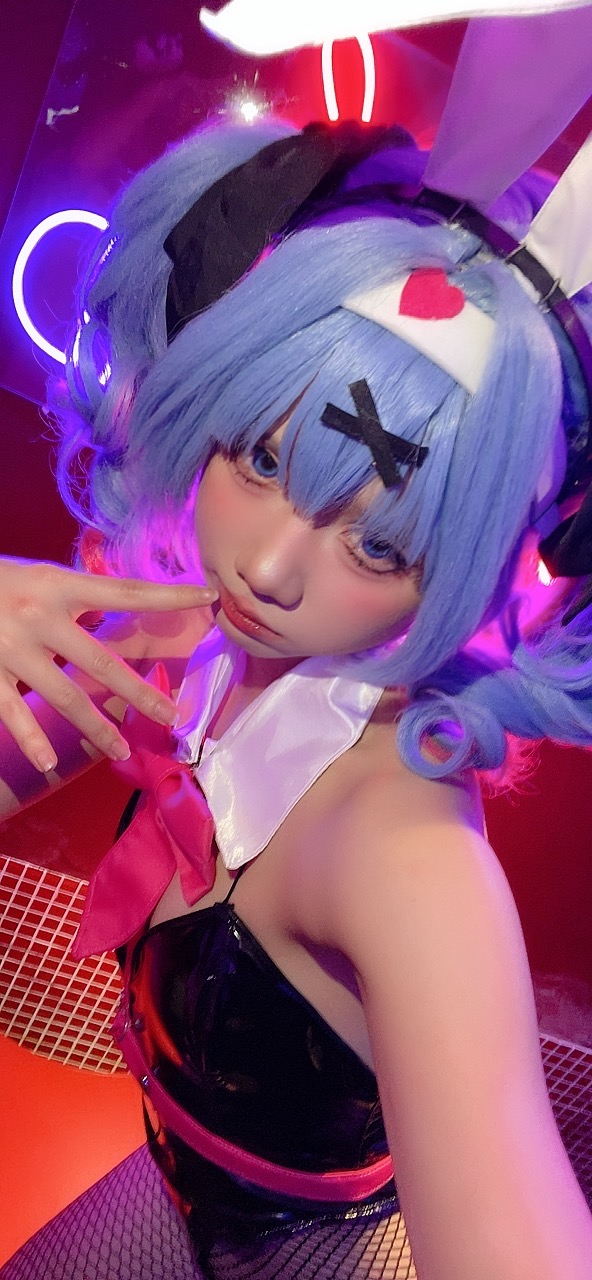 越南coser-PoppaChan NO.032 Miku Rabbit Hole [168P+18V 1.29GB]-Selfies_第1集
