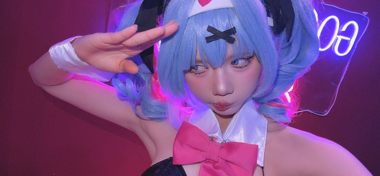 越南coser-PoppaChan NO.032 Miku Rabbit Hole [168P+18V 1.29GB]-Selfies_第1集