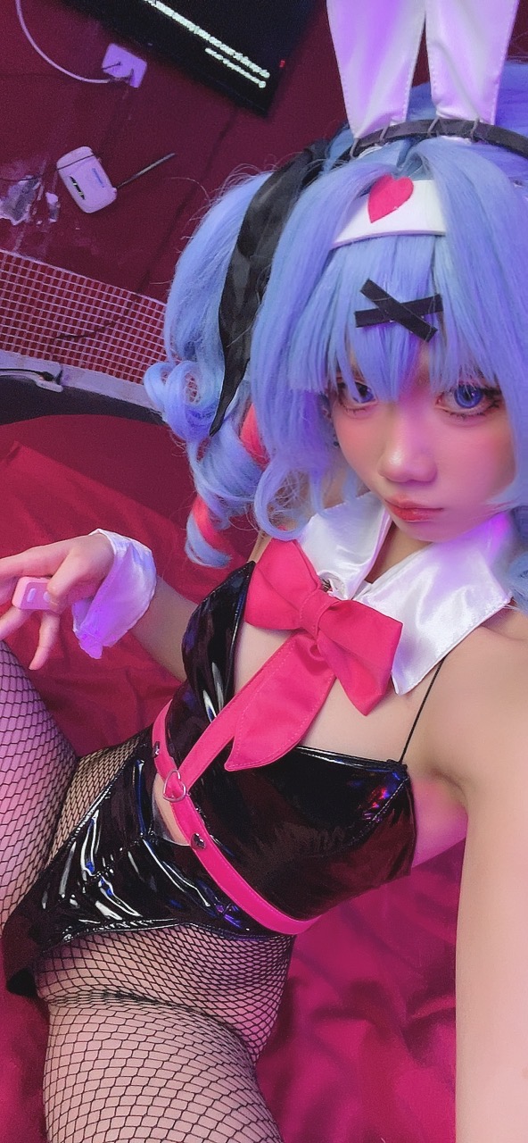 越南coser-PoppaChan NO.032 Miku Rabbit Hole [168P+18V 1.29GB]-Selfies_第2集