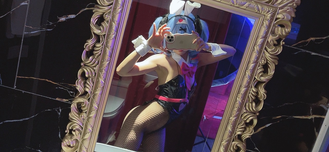 越南coser-PoppaChan NO.032 Miku Rabbit Hole [168P+18V 1.29GB]-Selfies_第1集