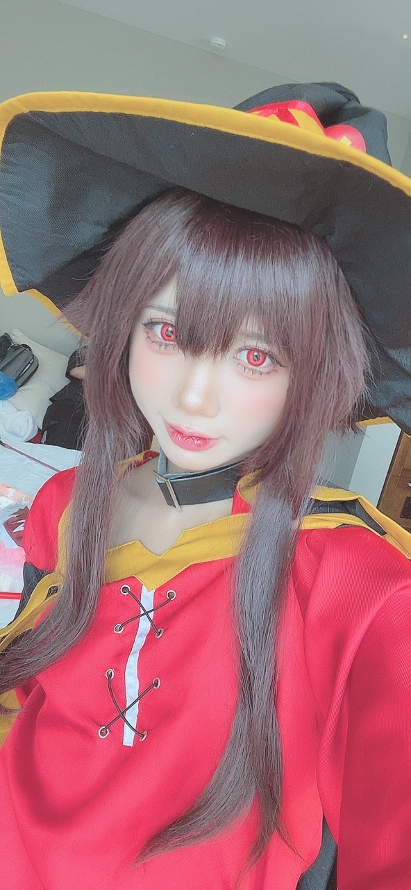 越南coser-PoppaChan NO.033 Konosuba Megumin [128P12V-1.01GB]-Selfies_第1集