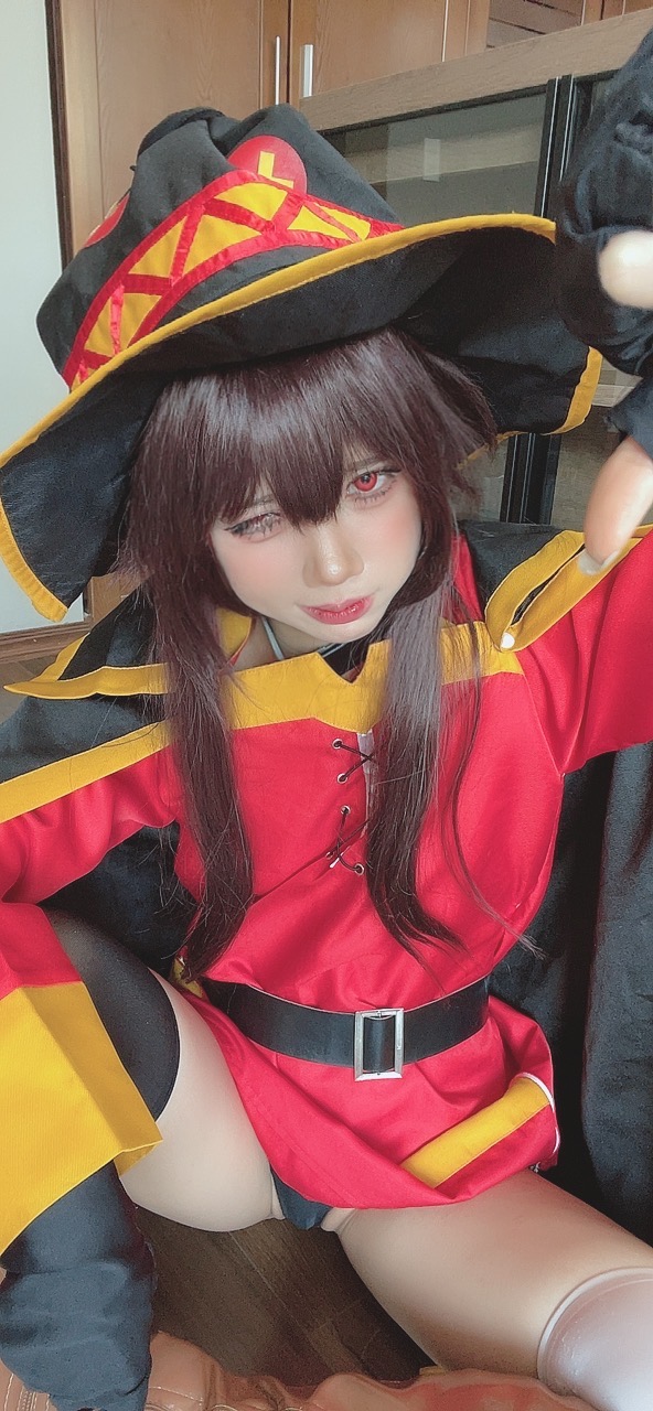 越南coser-PoppaChan NO.033 Konosuba Megumin [128P12V-1.01GB]-Selfies_第1集