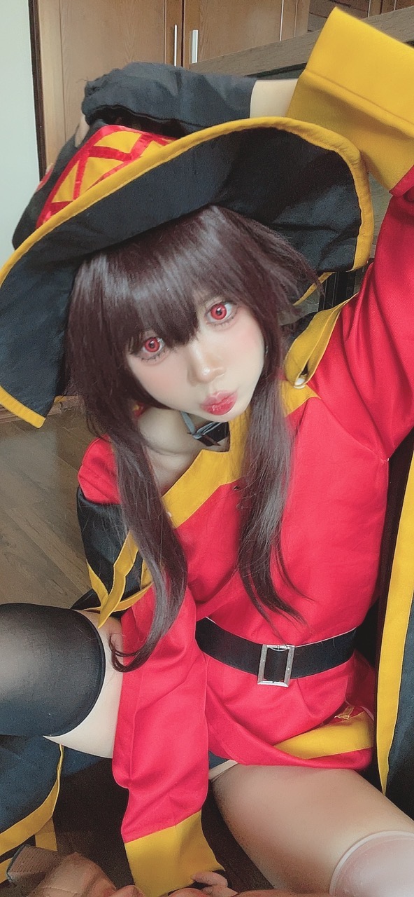 越南coser-PoppaChan NO.033 Konosuba Megumin [128P12V-1.01GB]-Selfies_第1集