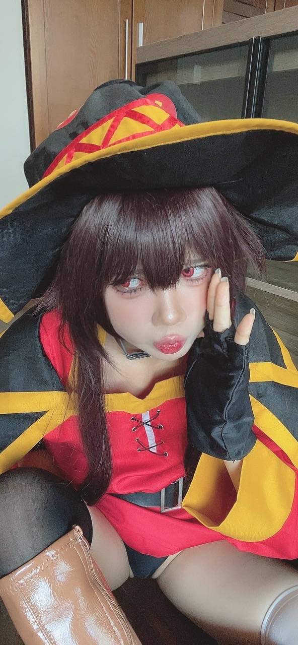 越南coser-PoppaChan NO.033 Konosuba Megumin [128P12V-1.01GB]-Selfies_第2集