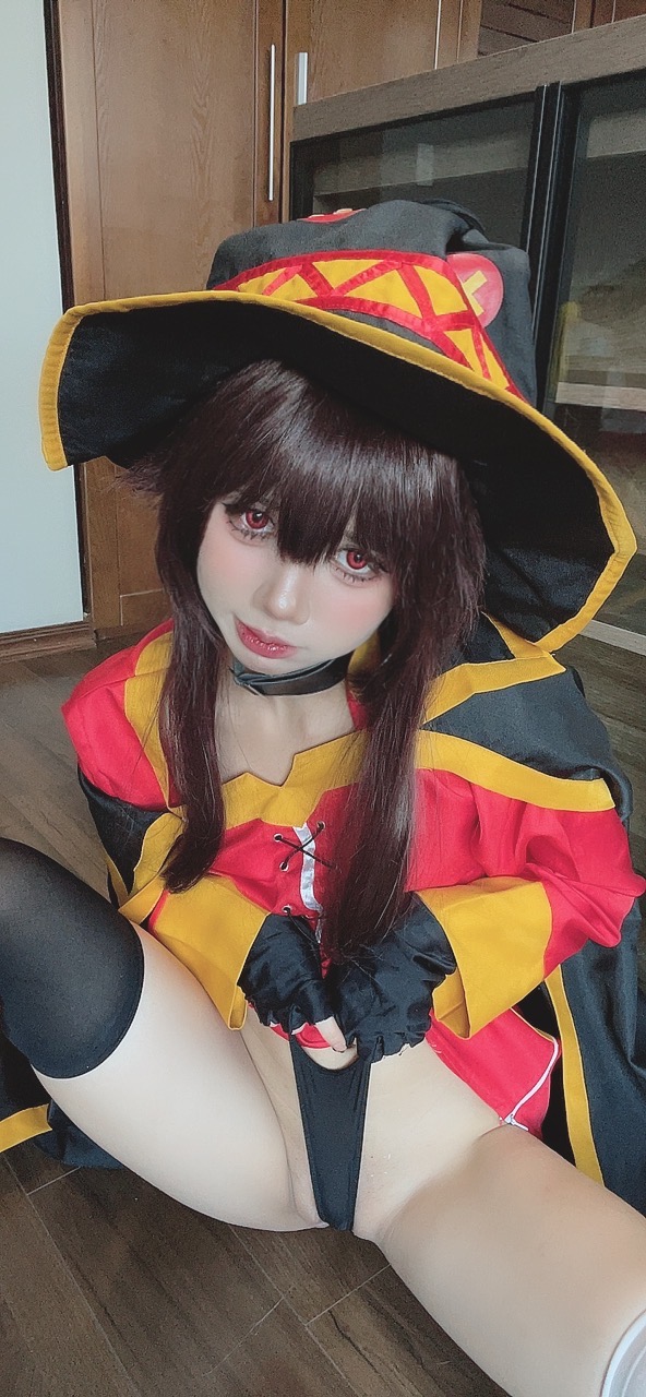 越南coser-PoppaChan NO.033 Konosuba Megumin [128P12V-1.01GB]-Selfies_第2集
