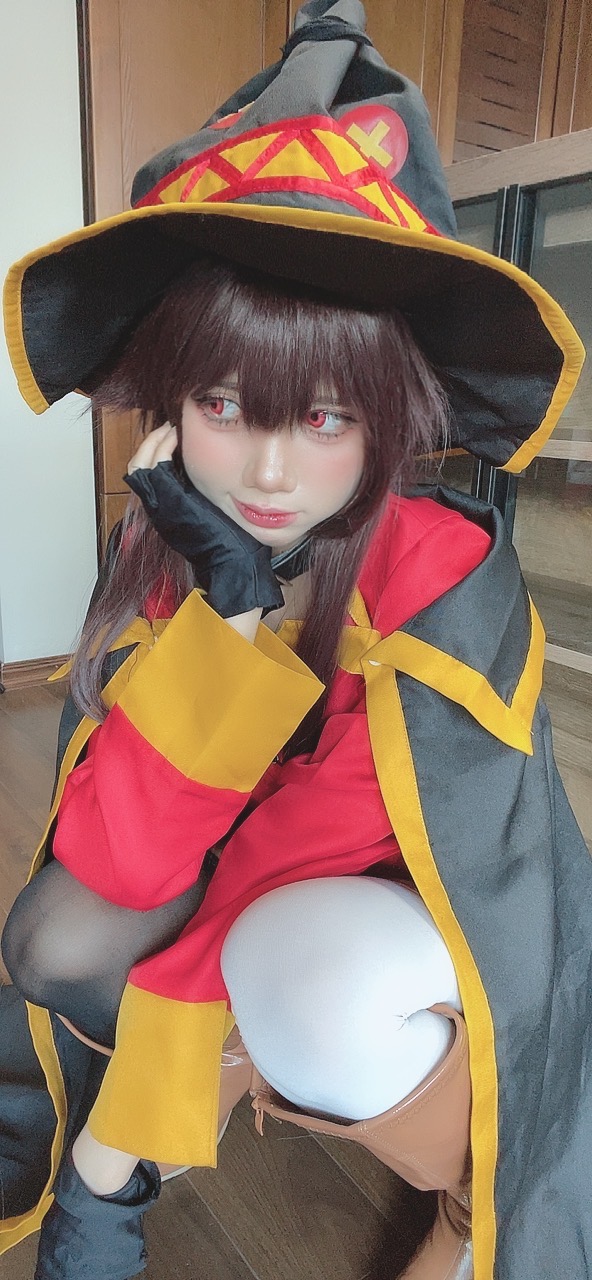 越南coser-PoppaChan NO.033 Konosuba Megumin [128P12V-1.01GB]-Selfies_第1集