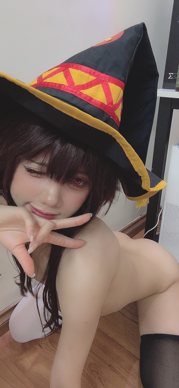 越南coser-PoppaChan NO.033 Konosuba Megumin [128P12V-1.01GB]-Selfies_第4集