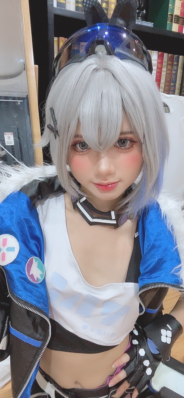 越南coser-PoppaChan NO.035 8月 SilverWolf [139P11V 1.20GB]-Selfies_第1集