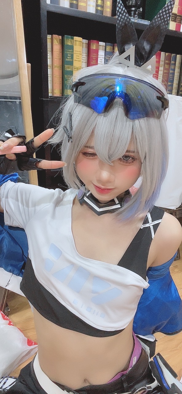 越南coser-PoppaChan NO.035 8月 SilverWolf [139P11V 1.20GB]-Selfies_第1集