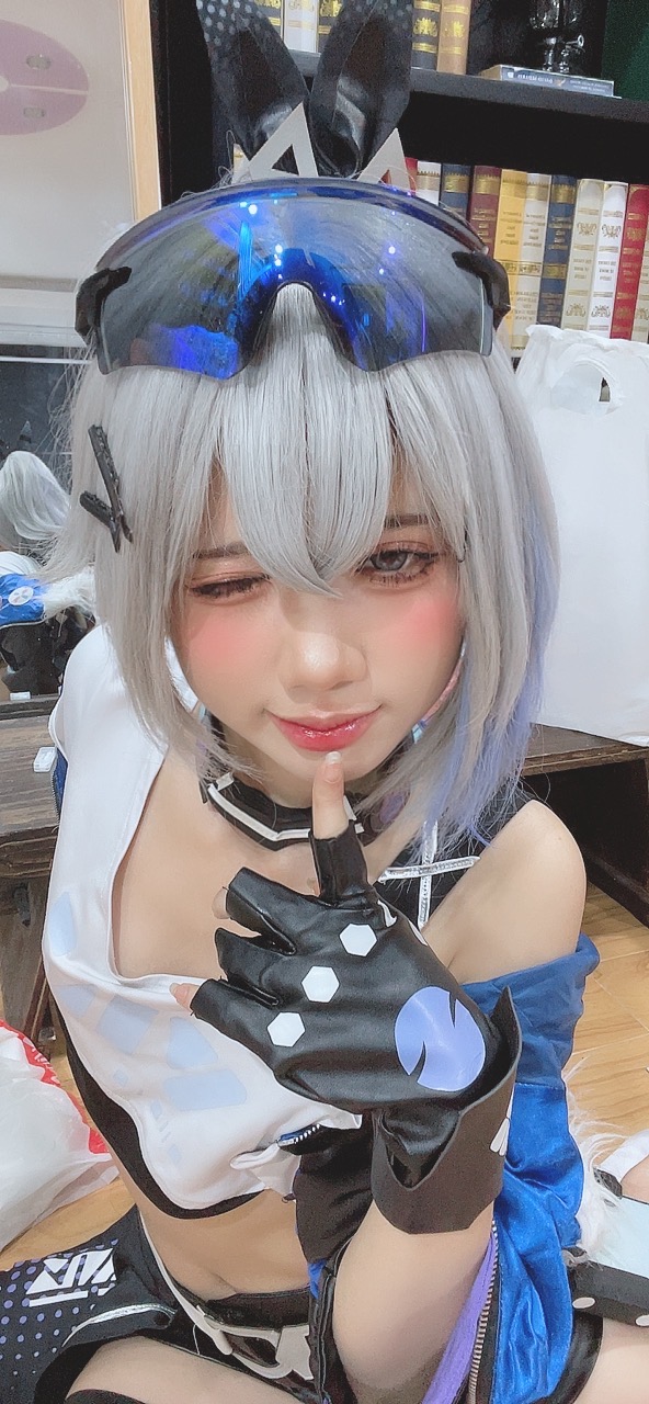 越南coser-PoppaChan NO.035 8月 SilverWolf [139P11V 1.20GB]-Selfies_第1集