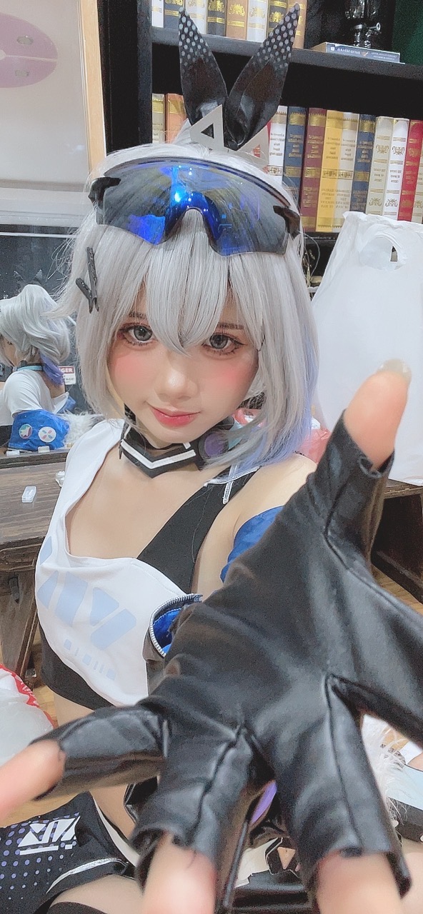 越南coser-PoppaChan NO.035 8月 SilverWolf [139P11V 1.20GB]-Selfies_第2集
