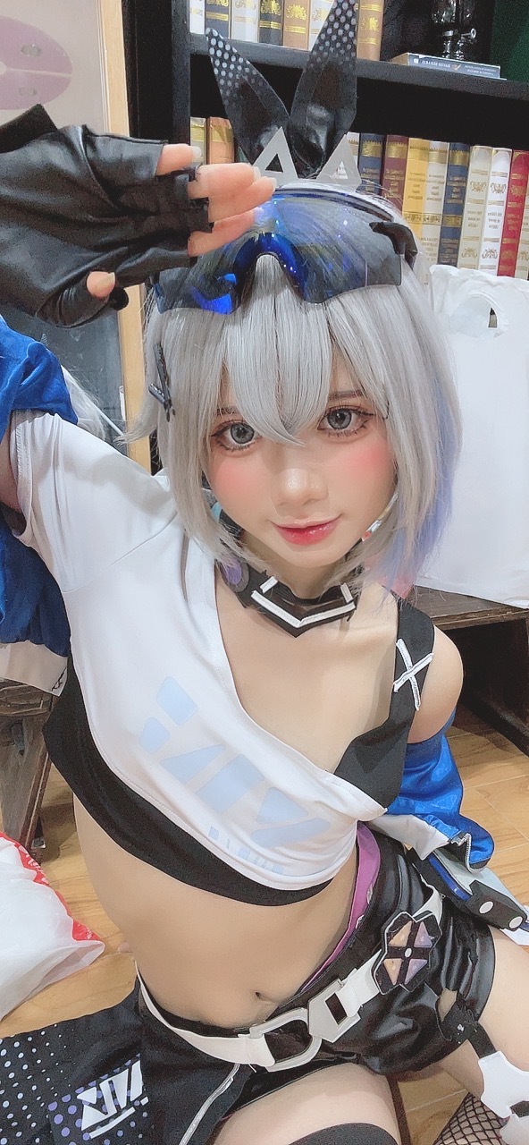 越南coser-PoppaChan NO.035 8月 SilverWolf [139P11V 1.20GB]-Selfies_第2集