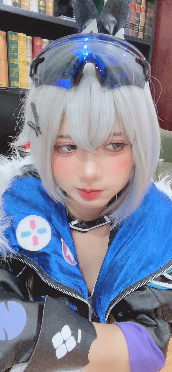越南coser-PoppaChan NO.035 8月 SilverWolf [139P11V 1.20GB]-Selfies_第2集