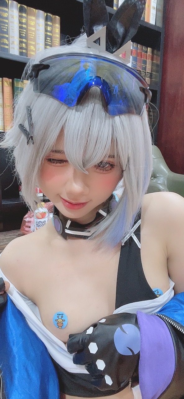 越南coser-PoppaChan NO.035 8月 SilverWolf [139P11V 1.20GB]-Selfies_第2集