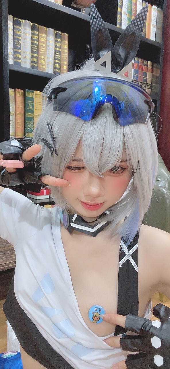 越南coser-PoppaChan NO.035 8月 SilverWolf [139P11V 1.20GB]-Selfies_第3集
