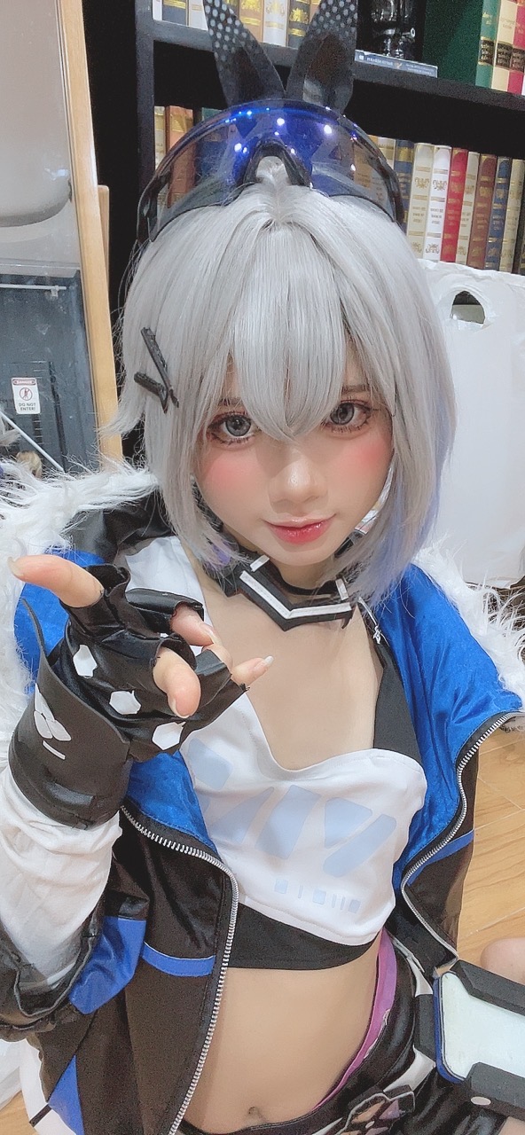越南coser-PoppaChan NO.035 8月 SilverWolf [139P11V 1.20GB]-Selfies_第1集