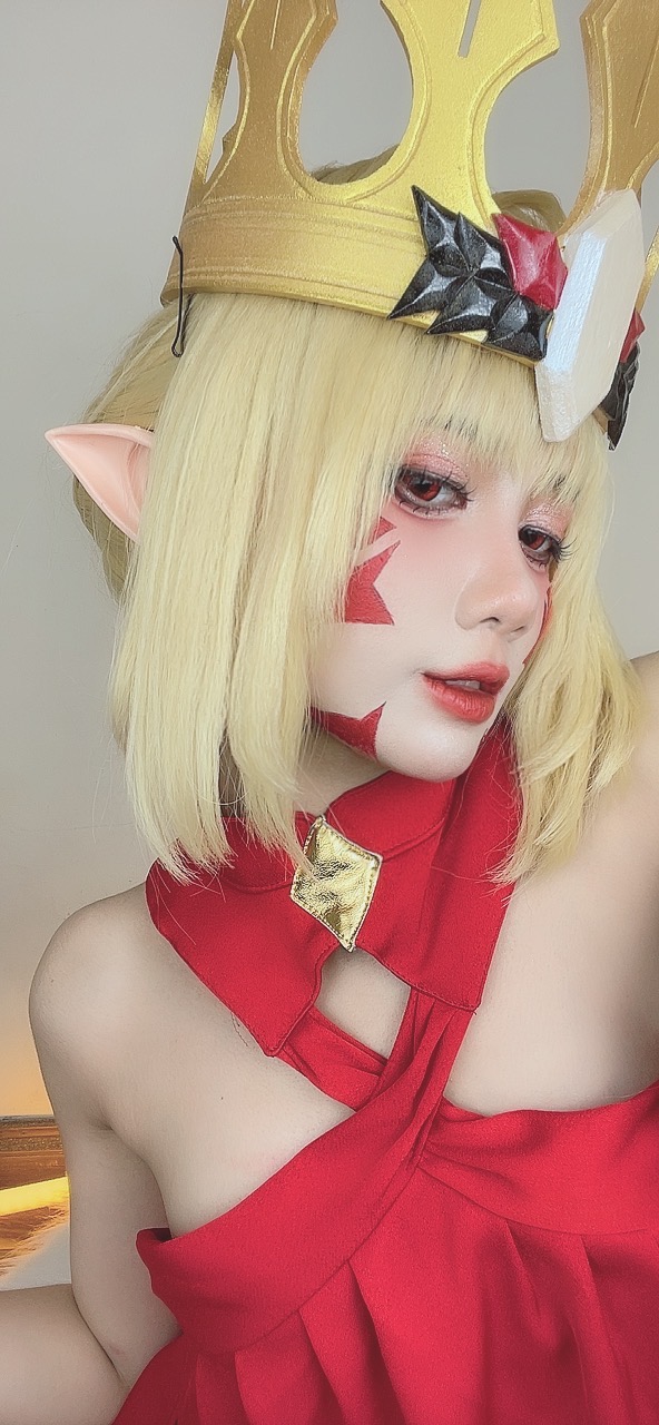 越南coser-PoppaChan NO.039 Draco Beast (FGO) [109P10V-681MB]-Selfies_第1集