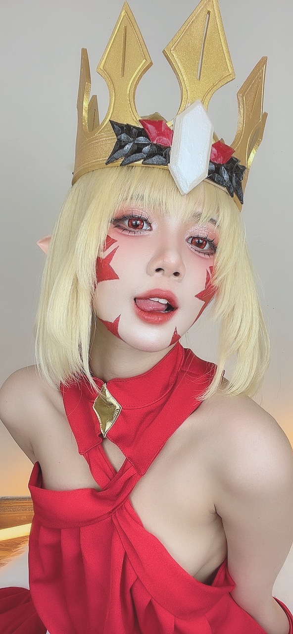 越南coser-PoppaChan NO.039 Draco Beast (FGO) [109P10V-681MB]-Selfies_第1集