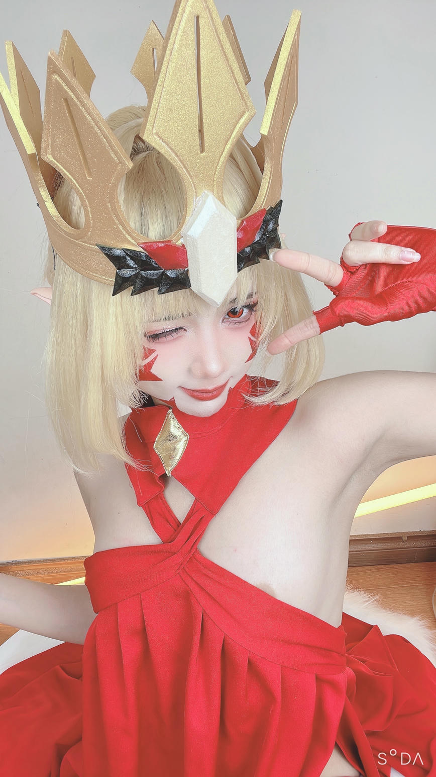 越南coser-PoppaChan NO.039 Draco Beast (FGO) [109P10V-681MB]-Selfies_第2集