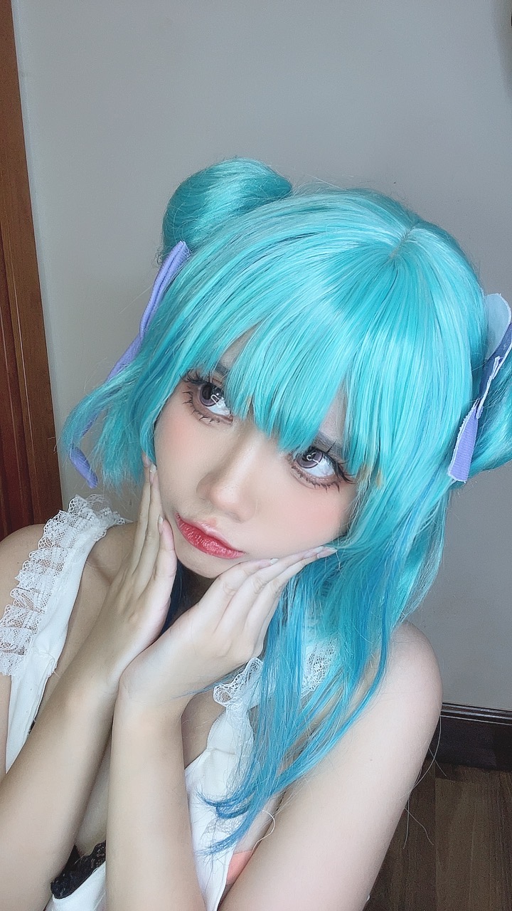 越南coser-PoppaChan NO.045 Uruha Rushia Hololiv [107 608MB]_第3集