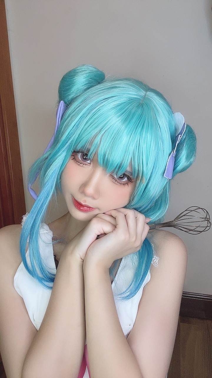 越南coser-PoppaChan NO.045 Uruha Rushia Hololiv [107 608MB]_第4集